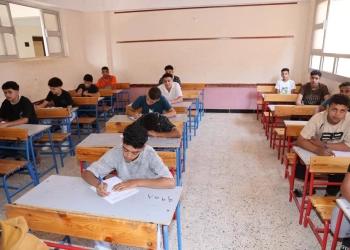 فرحة طلاب إعدادية المنوفية بامتحانى الجبر و الحاسب الآلى 17 - جريدة المساء