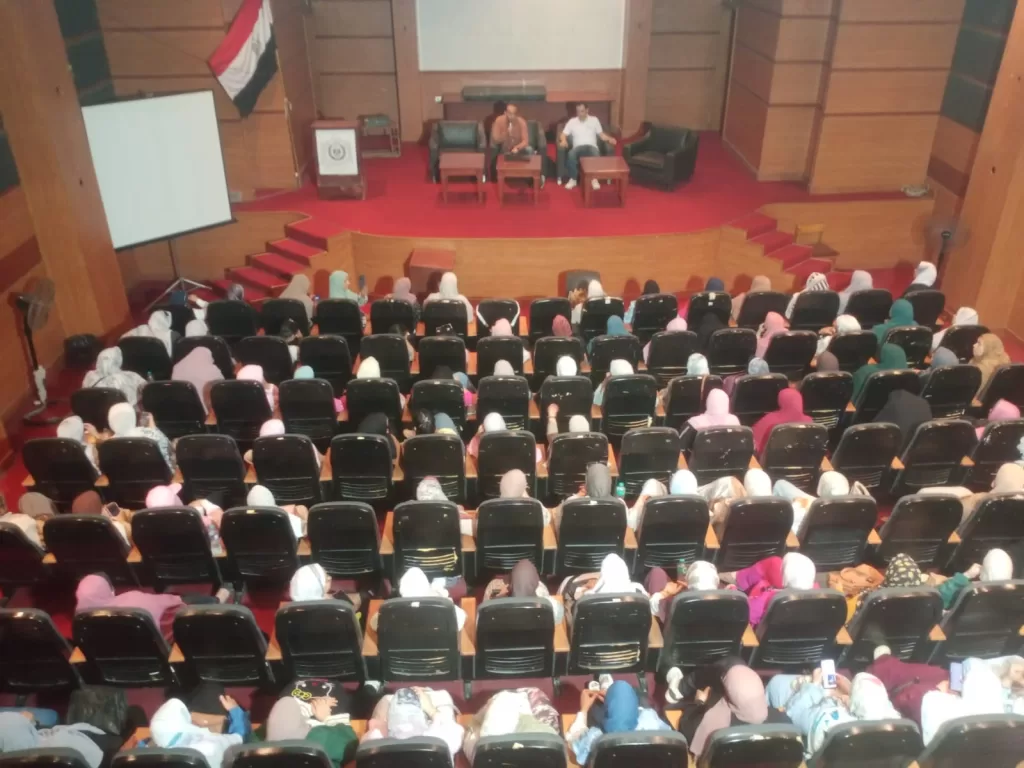 «سبل ترشيد استهلاك الطاقة الكهربائية» ندوة بإعلام المنوفية 23 - جريدة المساء