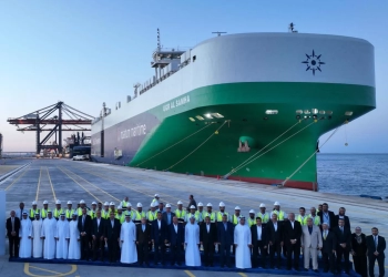 وزير النقل يشهد انطلاق التشغيل التجريبى التجاري للمحطة متعددة الأغراض "سفاجا 2" 30 - جريدة المساء وزير النقل يشهد انطلاق التشغيل التجريبى التجاري للمحطة متعددة الأغراض "سفاجا 2" 29 - جريدة المساء