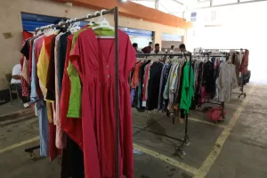 لحل أزمة "العريش".. محافظ الجيزة يفتتح سوق بولاق الحضاري بتسكين 93 بائعا للملابس الجاهزة 29 - جريدة المساء