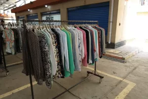لحل أزمة "العريش".. محافظ الجيزة يفتتح سوق بولاق الحضاري بتسكين 93 بائعا للملابس الجاهزة 32 - جريدة المساء لحل أزمة "العريش".. محافظ الجيزة يفتتح سوق بولاق الحضاري بتسكين 93 بائعا للملابس الجاهزة 31 - جريدة المساء