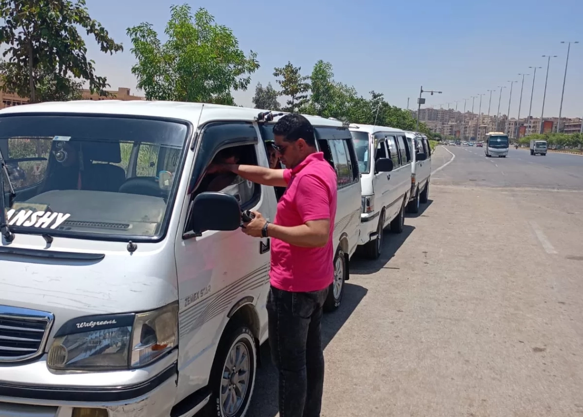 محافظ الجيزة: ضبط 797 مخالفة بالسرفيس والنقل الجماعي خلال أسبوع 19 - جريدة المساء محافظ الجيزة: ضبط 797 مخالفة بالسرفيس والنقل الجماعي خلال أسبوع 18 - جريدة المساء