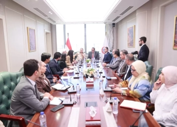 وزير الصحة بحث مع مجموعة «سان دوناتو» الإيطالية معدلات تنفيذ مستشفى هليوبوليس الجديد وخطط الاستثمار المستقبلية 29 - جريدة المساء