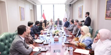 وزير الصحة بحث مع مجموعة «سان دوناتو» الإيطالية معدلات تنفيذ مستشفى هليوبوليس الجديد وخطط الاستثمار المستقبلية 1 - جريدة المساء