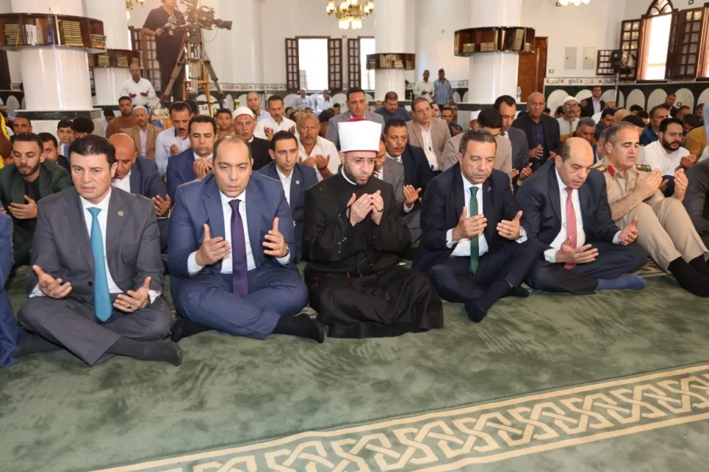 وزير الأوقاف و محافظ المنوفية يفتتحان " المسجد القبلي " بمنشأة سلطان في احتفالات المنوفية بعيدها القومي 19 - جريدة المساء
