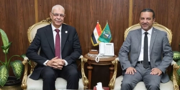 رئيس جامعة المنوفية يهنئ «الغريب» و أبناء المحافظة بالعيد القومي الـ120 1 - جريدة المساء