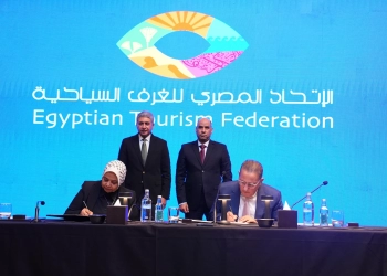 مبادرة بين الحكومة والقطاع الخاص..لتيسير تراخيص عمل الأجانب بالمنشآت السياحية ..ودعم الاستثمار 25 - جريدة المساء