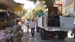 محافظة الجيزة: فض سوق جمال عبد الناصر بالمنيرة الغربية ونقل الباعة إلى آخر حضاري بسور السكة الحديد 33 - جريدة المساء محافظة الجيزة: فض سوق جمال عبد الناصر بالمنيرة الغربية ونقل الباعة إلى آخر حضاري بسور السكة الحديد 32 - جريدة المساء