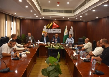 شعبة الدواجن بغرفة الجيزة التجارية تبحث تحديات القطاع وتطالب بضبط السوق وتشغيل البورصة 37 - جريدة المساء