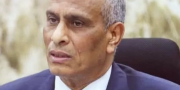 محافظ كفرالشيخ تفقد سيارة المركز التكنولوجي المتنقل بسيدي سالم للتاكد من تيسير الخدمات للمواطنين 1 - جريدة المساء