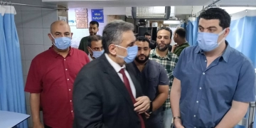 جولة تفقدية مسائية مفاجئه لوكيل وزاره الصحه بمستشفى كفرالشيخ العام لمتابعة سير العمل 1 - جريدة المساء