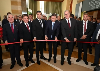 وزير الصناعة يشارك بفعاليات افتتاح الملتقى الدولي السنوي الثاني والثلاثين للاتحاد العربي للأسمدة 30 - جريدة المساء وزير الصناعة يشارك بفعاليات افتتاح الملتقى الدولي السنوي الثاني والثلاثين للاتحاد العربي للأسمدة 29 - جريدة المساء