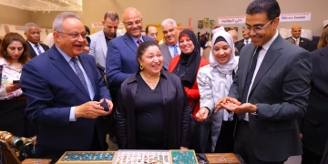 محافظ الإسكندرية: معرض «ديارنا» منصة لتمكين الحرفيين والحفاظ على التراث المصري 1 - جريدة المساء