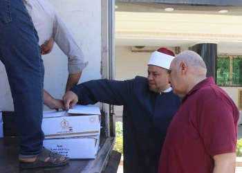 فى كفرالشيخ.. توزيع 3 طن من لحوم صكوك الأضاحي على الأسر الأولى بالرعاية بمراكز المحافظة 28 - جريدة المساء