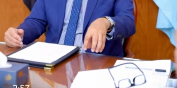 محافظ كفرالشيخ يترأس اجتماع اللجنة العليا للمواقف لتطوير منظومة النقل وتحسين الخدمات المقدمة للمواطنين 1 - جريدة المساء