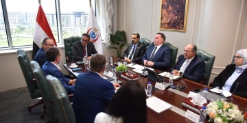 فى المؤتمر والمعرض الطبي الأفريقي
وزارة الصحة تؤكد التزام مصر بدعم منظومة أفريقية متكاملة لرعاية مرضى الأورام 2 - جريدة المساء فى المؤتمر والمعرض الطبي الأفريقي
وزارة الصحة تؤكد التزام مصر بدعم منظومة أفريقية متكاملة لرعاية مرضى الأورام 1 - جريدة المساء