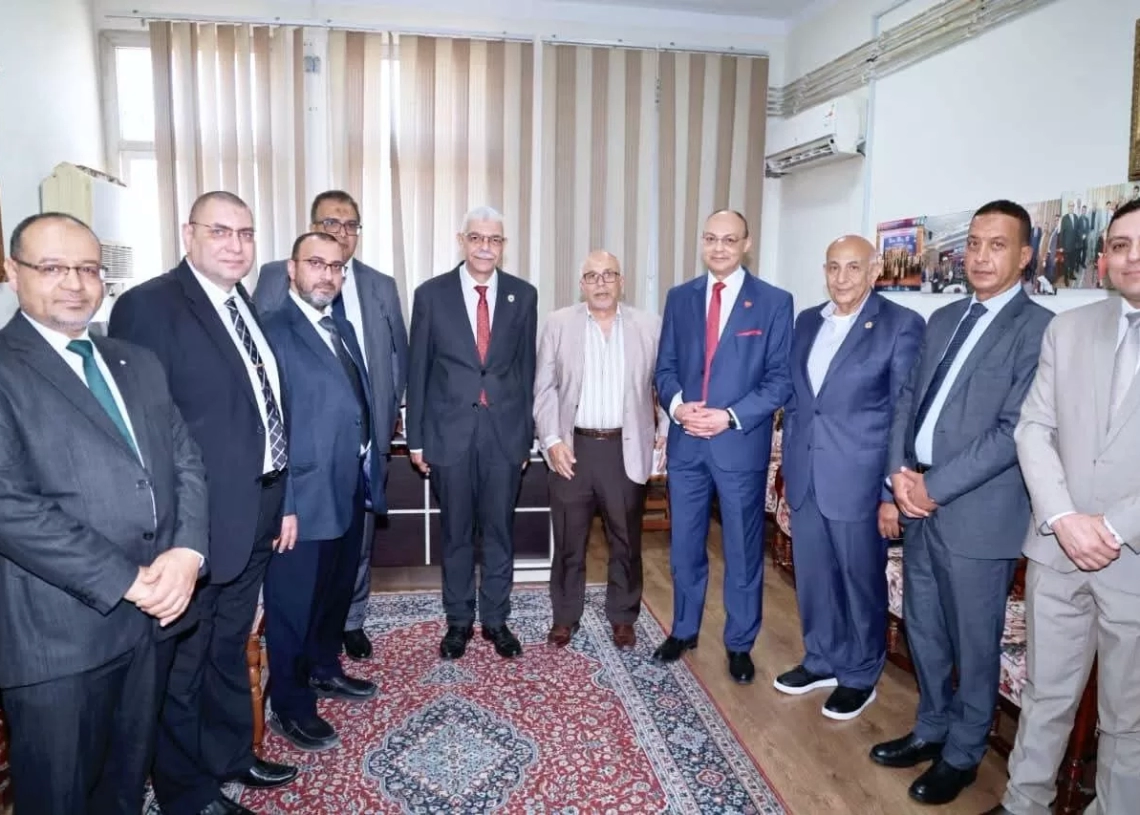 «القاصد» يتفقد امتحانات "دكتوراه الجراحة"بكلية الطب و يتابع انتظام اللجان و الخدمات بمستشفيات جامعة المنوفية 20 - جريدة المساء «القاصد» يتفقد امتحانات "دكتوراه الجراحة"بكلية الطب و يتابع انتظام اللجان و الخدمات بمستشفيات جامعة المنوفية 19 - جريدة المساء