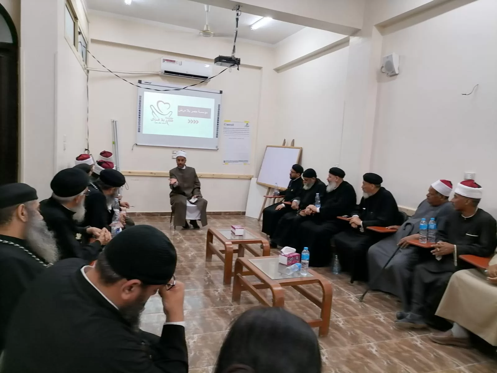 القيادات الدينية في قنا تتوحد ضد ختان الإناث ضمن «خيوط التغيير» 27 - جريدة المساء