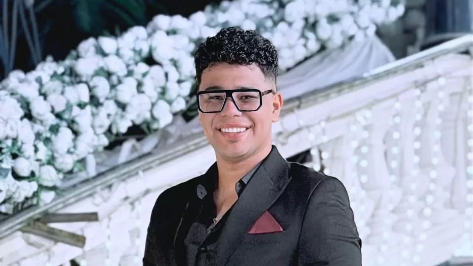 أمير فهيم يستعد لطرح دويتو "حفرنا الصخر بإيدينا" 19 - جريدة المساء