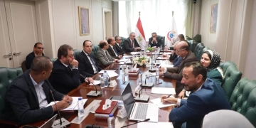 وزير الصحة فى اجتماع هيئة المستشفيات التعليمية: إنشاء وتجهيز وحدة العلاج باليود المشع لدعم خدمات علاج الأورام بالمحافظات 1 - جريدة المساء