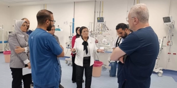 في زيارة مفاجئة  .. نائب وزير الصحة تتفقد مستشفى ديروط المركزي فجرًا 1 - جريدة المساء