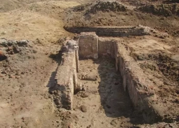 "تنيس".. مدينة الملوك والنسيج وكسوة الكعبة.. حضارة غابت تحت مياه بحيرة المنزلة ببورسعيد  21 - جريدة المساء