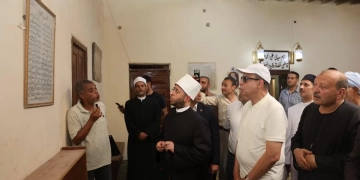 وزير الأوقاف ومحافظ المنيا يتفقدان منطقة البهنسا الأثرية 1 - جريدة المساء