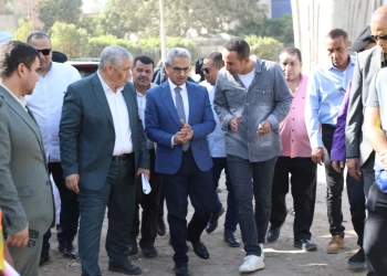 محافظ بني سويف يتفقد مستجدات وسير العمل بالمرحلة الأولى من مشروع كوبري الشاملة على ترعة الابراهيمية. 33 - جريدة المساء