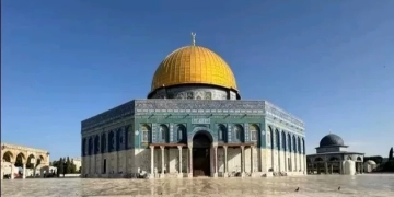 فرحات: اقتحام الأقصى..انتهاك للقانون الدولي وتصعيد يهدد الاستقرار 1 - جريدة المساء