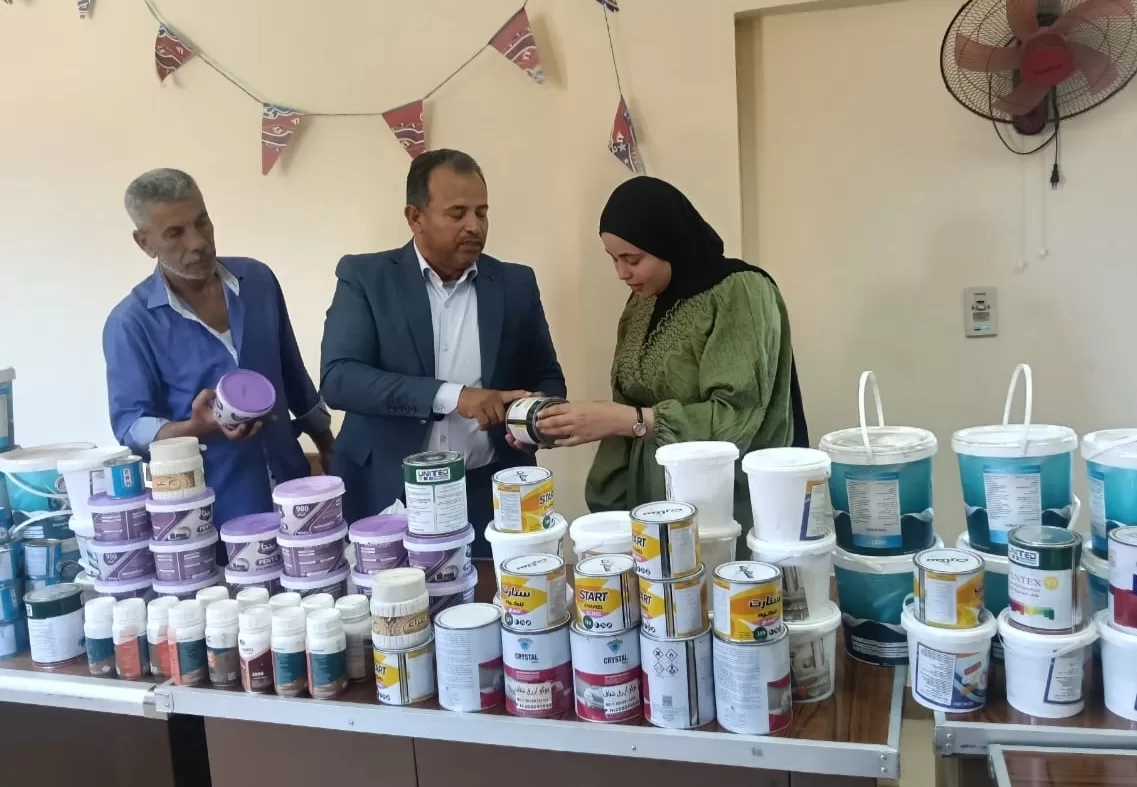 ضبط مواد طلاء وبويات منتهية الصلاحية بالقنطرة شرق 19 - جريدة المساء ضبط مواد طلاء وبويات منتهية الصلاحية بالقنطرة شرق 18 - جريدة المساء