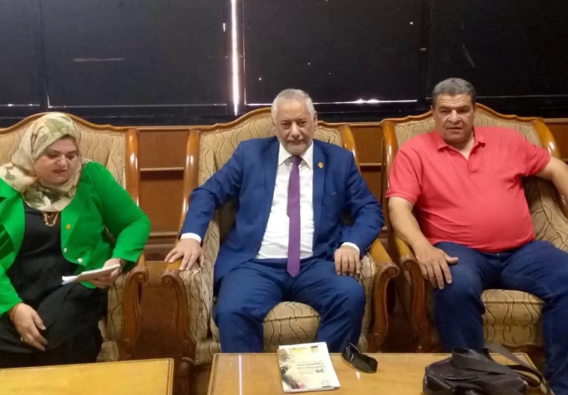 أدباء القناة وسيناء يناقشون دراسات نقدية حول شعر الفصحى والعامية 17 - جريدة المساء