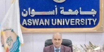 محافظ أسوان يتابع مع فريق عمل مؤسسة أغاخان للخدمات الثقافية – مصر تطوير مسجد الطابية 1 - جريدة المساء