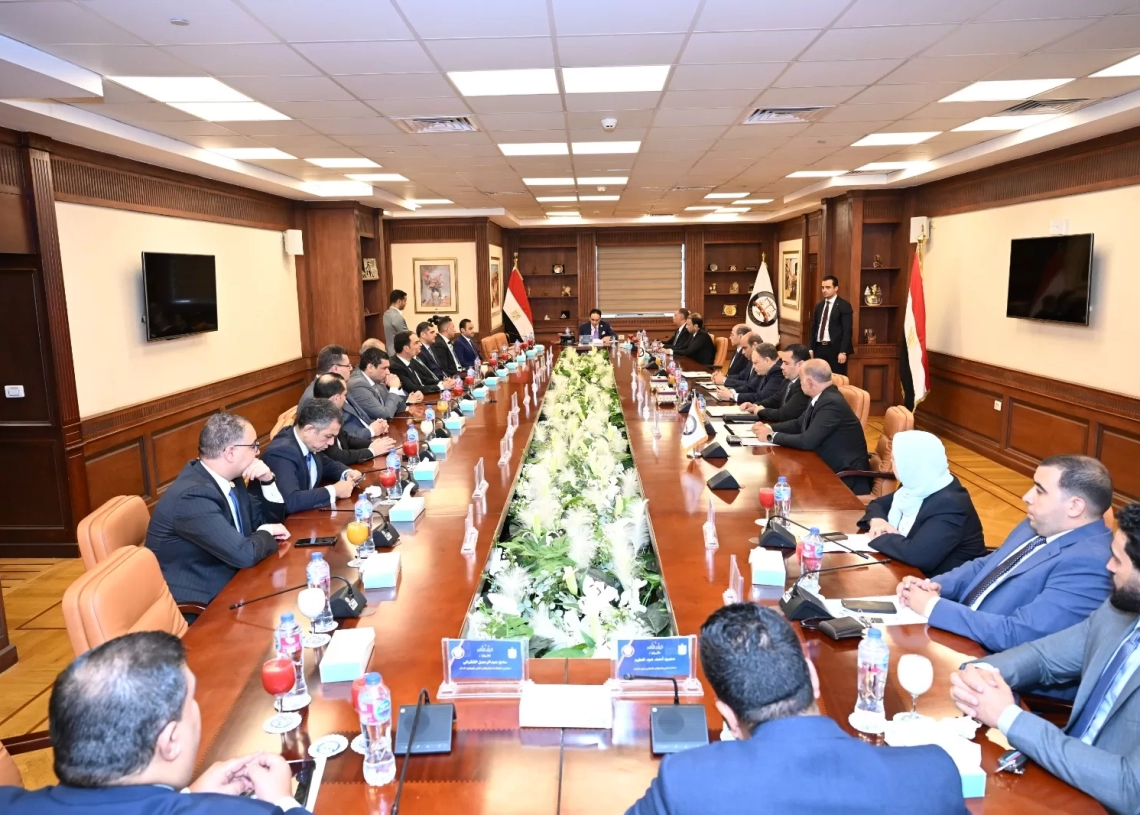 بروتوكول تعاون بين «المالية» و«النيابة العامة» وبنك «مصر والأهلي» لضمان سرعة التصرف في المركبات المصادرة 19 - جريدة المساء