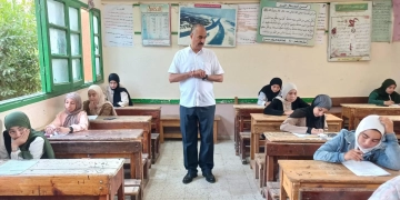 أكثر من 65 ألف طالب وطالبة بالشهادة الإعدادية يؤدون امتحان مادتي الجبر والتربية الفنية ببني سويف 2 - جريدة المساء أكثر من 65 ألف طالب وطالبة بالشهادة الإعدادية يؤدون امتحان مادتي الجبر والتربية الفنية ببني سويف 1 - جريدة المساء