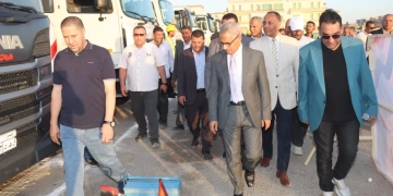 محافظ بني سويف يتفقد اصطفاف معدات النظافة ومجابهة الأزمات للتأكد من جاهزية المنظومة ورفع كفاءة الاستعداد 1 - جريدة المساء