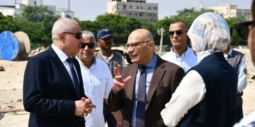 رئيس جامعة القناة يتفقد مشروع مستشفى طب وجراحة الأطفال 1 - جريدة المساء
