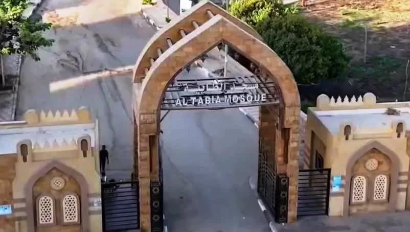 محافظ اسوان يشيد بجهود مؤسسة أغاخان فى تطوير مسجد الطابية والمنطقة المحيطة به لدعم المقصد السياحى التاريخى 19 - جريدة المساء