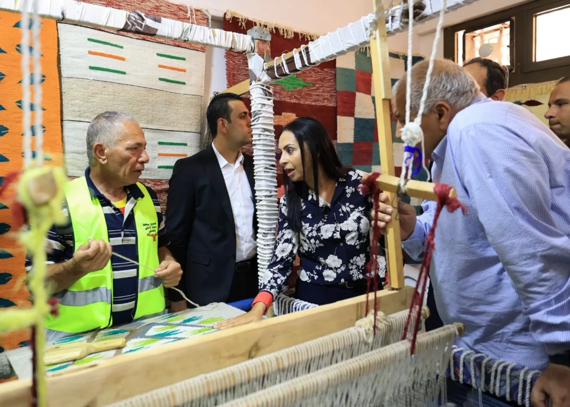 "مايا مرسى" توجه بشراء منتجات متعافي مركز العزيمة ودعمهم بأنوال 17 - جريدة المساء