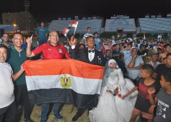 يا فرحة ما تمت.. خسارة مصر أمام الأرجنتين تُفسد فرحة عروسين فى ليلة زفافهما بقنا 40 - جريدة المساء يا فرحة ما تمت.. خسارة مصر أمام الأرجنتين تُفسد فرحة عروسين فى ليلة زفافهما بقنا 39 - جريدة المساء