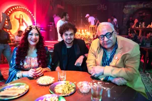 صور جديدة من كواليس فيلم "ابن مين فيهم؟".. قبل انطلاقه في 9 يوليو 27 - جريدة المساء
