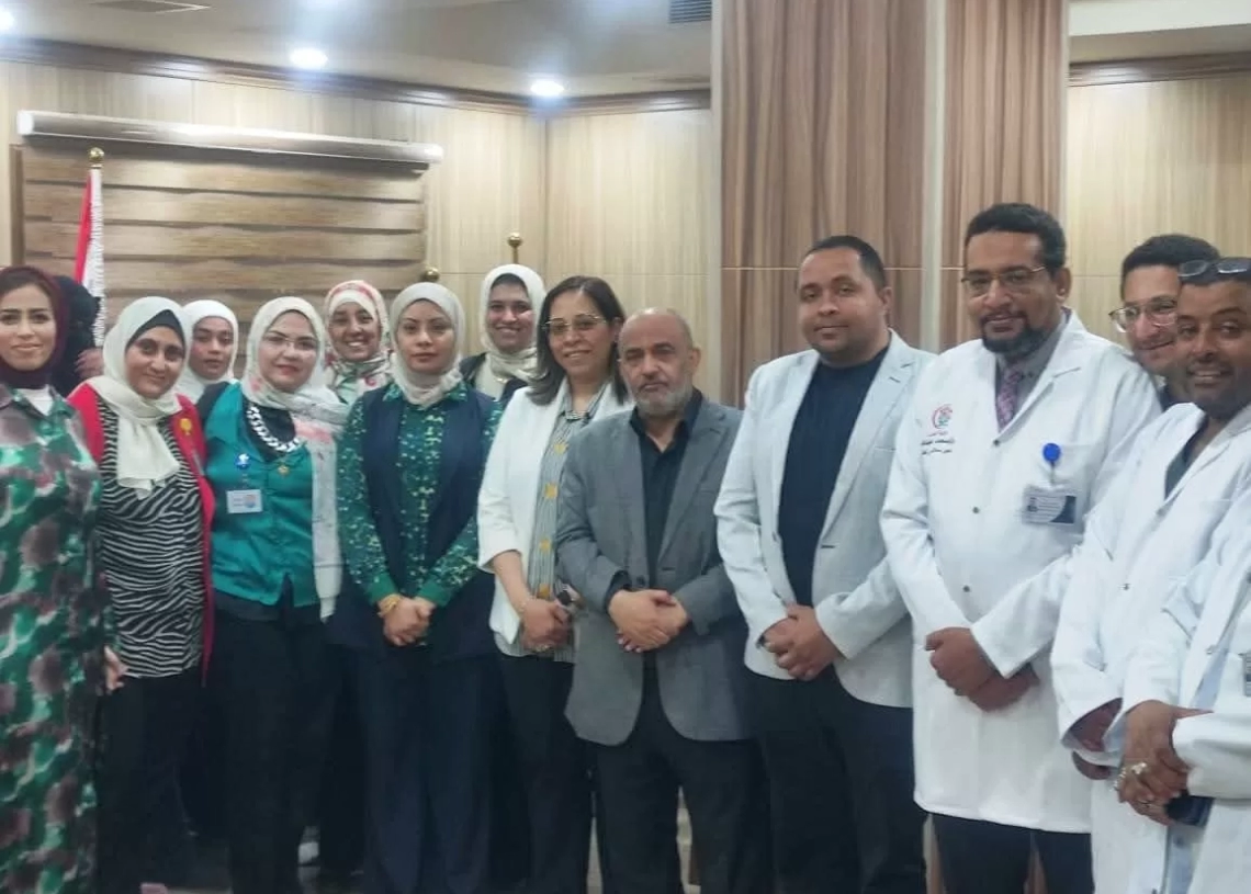 محافظ أسوان يتابع جهود فرع الهيئة العامة للإعتماد والرقابة الصحية (GAHAR) .. و 109 منشآة معتمدة وفقاً لمعايير الإعتماد الدولية 19 - جريدة المساء