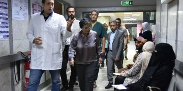 نائبة وزير الصحة فى جولة بمطروح لتطوير الرعاية الأولية وخفض معدلات الولادة القيصرية 1 - جريدة المساء