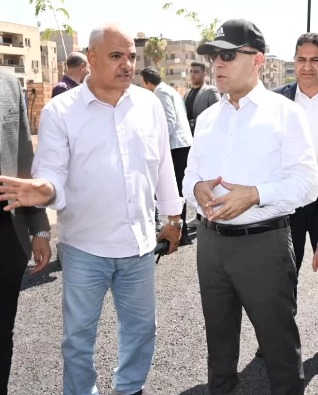 خلال جولته الميدانية بسمنود.. محافظ الغربية يرصد مشكلة طفح الصرف الصحي بمساكن الزراعة ويوجه بالتعامل الفوري معها 17 - جريدة المساء