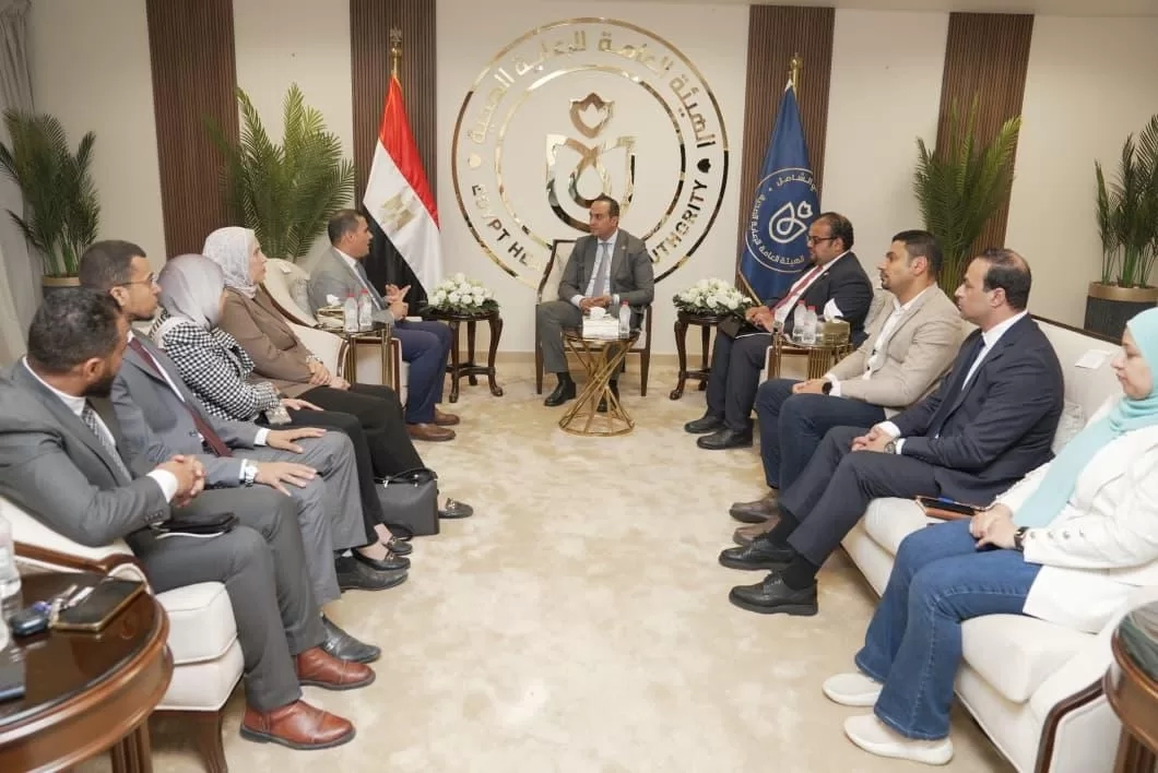 رئيس الرعاية الصحية التقى  شعبة محرري الصحة بنقابة الصحفيين لدعم الوعي المجتمعي بمنظومة التأمين الصحي الشامل 19 - جريدة المساء
