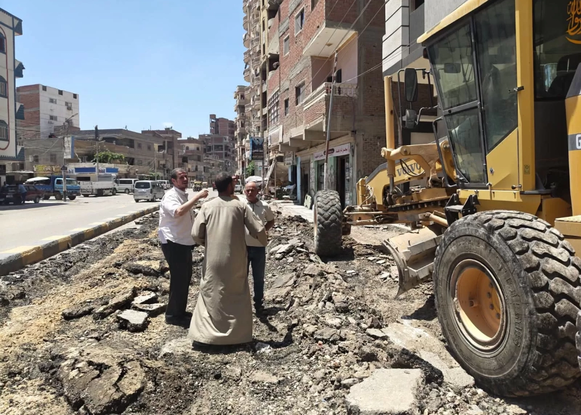 محافظ كفرالشيخ : تطوير ورفع كفاءة طريق قلين دسوق ضمن خطة تطوير شبكة الطرق بالمراكز والمدن 17 - جريدة المساء