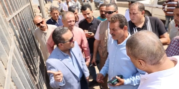 محافظ المنوفية : الإهمال إقالة رئيس قرية "سنتريس"..لإهماله في العمل 1 - جريدة المساء