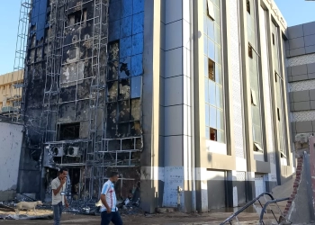 السيطرة على حريق محدود بالمبنى الإداري بمستشفيات جامعة أسوان ولا إصابات 33 - جريدة المساء