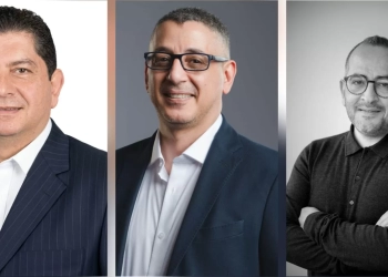 «صُنع في مصر» يُبرز مكانة الصناعة والسياحة والحرف اليدوية في الأسواق العالمية 28 - جريدة المساء «صُنع في مصر» يُبرز مكانة الصناعة والسياحة والحرف اليدوية في الأسواق العالمية 27 - جريدة المساء
