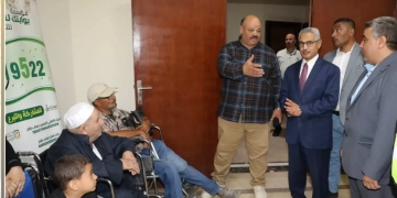 محافظ بني سويف يؤكد تمكين ذوي الإعاقة ويسلم أجهزة تعويضية للمستحقين 1 - جريدة المساء
