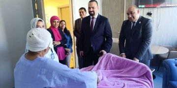 هيئة الرعاية الصحية توطين الخدمات الطبية المتقدمة في المحافظات النائية 2 - جريدة المساء هيئة الرعاية الصحية توطين الخدمات الطبية المتقدمة في المحافظات النائية 1 - جريدة المساء